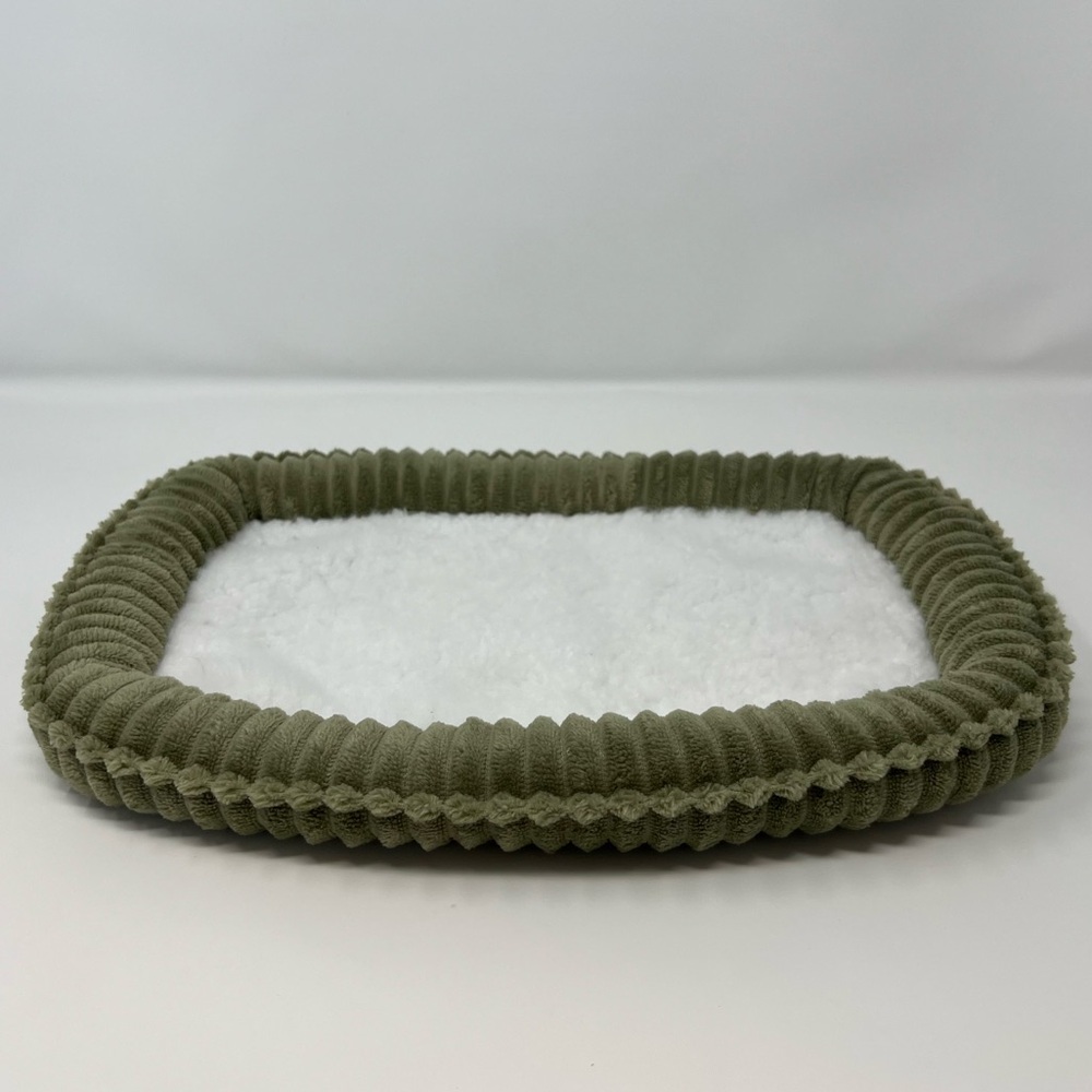Perfect PetzzZ Pet Bed Pillow Green & White Toy Dog Cat Replacement
